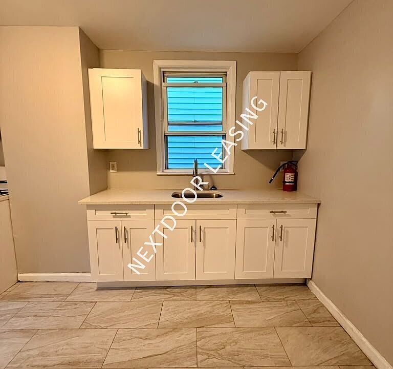 1st image of 54 Rutgers Ave #2M