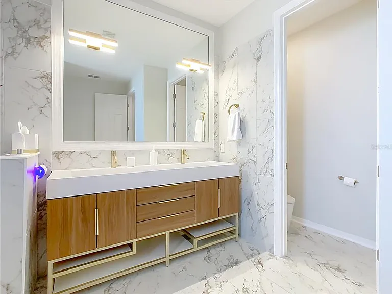 790 Carmel Ln — Photo 25