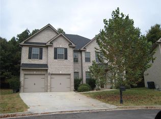 3214 Hideaway Ln, Loganville, GA 30052