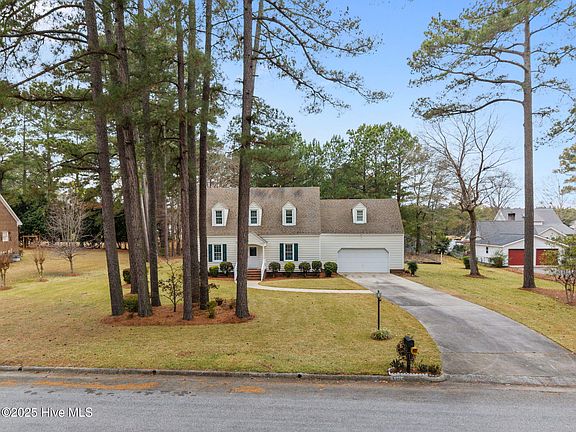 3rd image of 1404 Canterbury Road