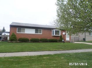 3615 Burns St, Inkster, MI 48141