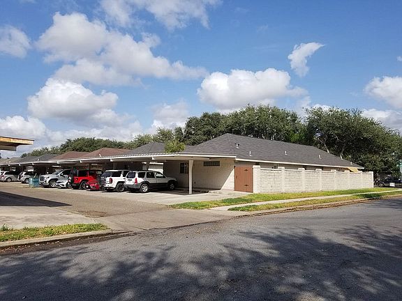 5th image of 701 Sandpiper Ave