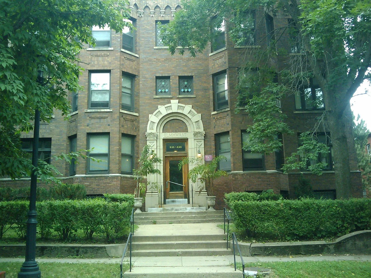 2 bed, 1.5 bath, $1,800 — Photo 1