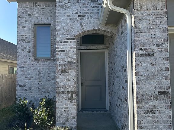 4th image of 12355 Summerbrook Dr