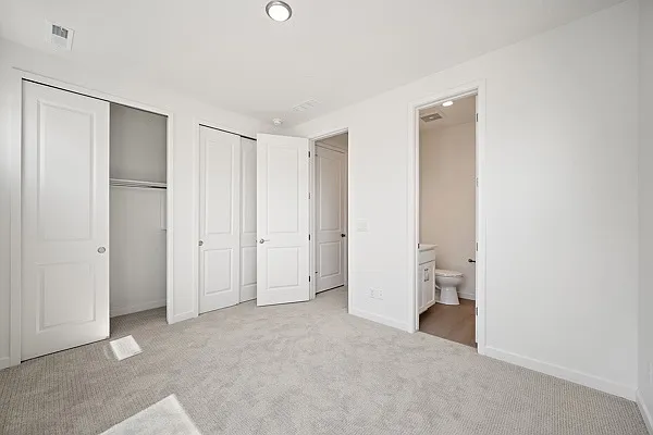4037 Ascend Grv — Photo 35