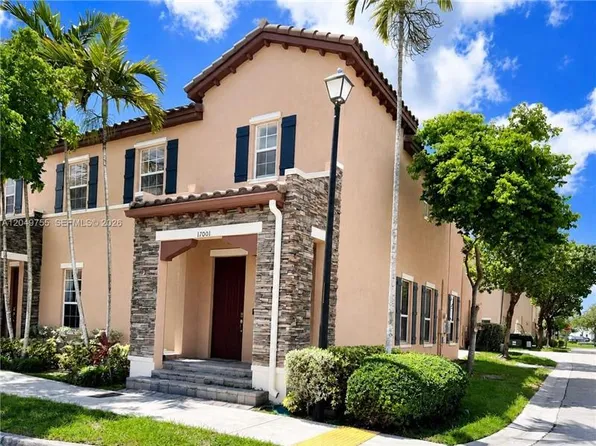 17001 SW 96th St, Miami, FL 33196