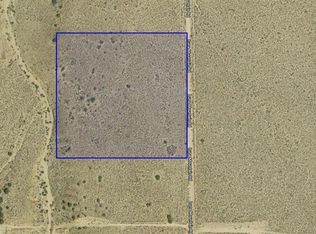 Luna Mountain Rd, Apple valley, CA 92308