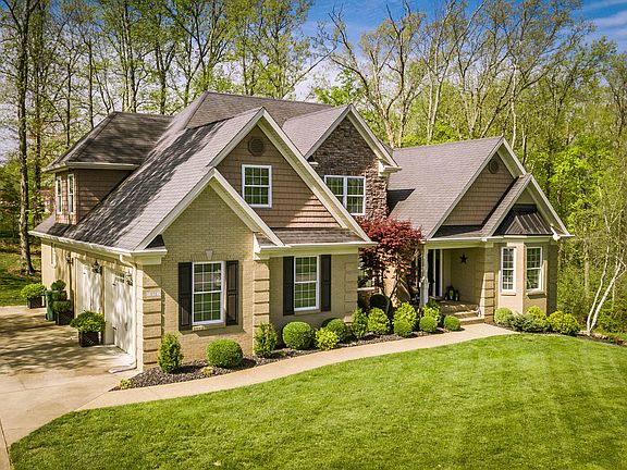 5th image of 171 Princess Ct