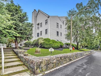 16 Quartz Ln, Paterson, NJ, 07501