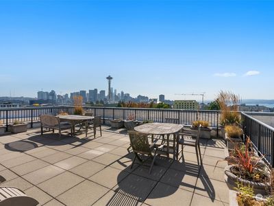 720 N Queen Anne Avenue UNIT 304, Seattle, WA, 98109