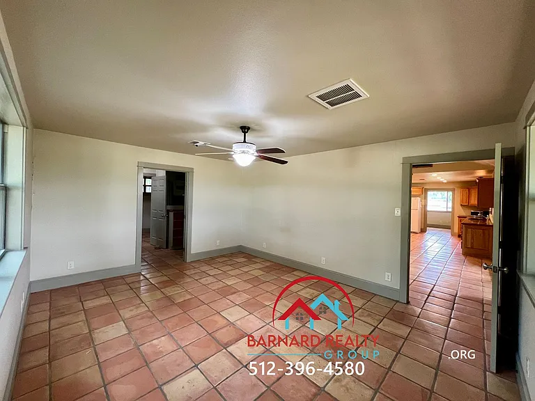 12365 FM 20 — Photo 16