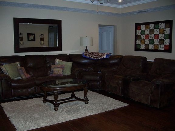 4th image of 1716 Tiffani Lane