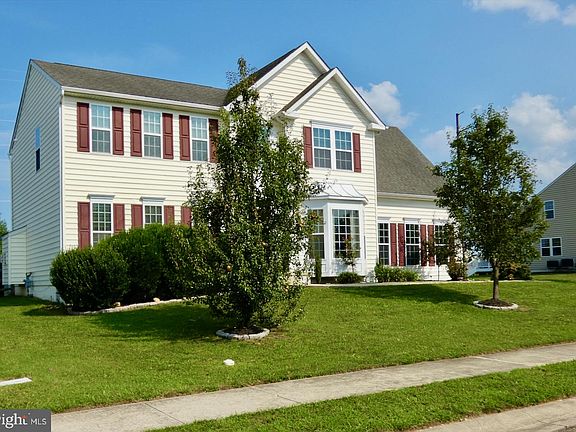 4th image of 509 Aviemore Dr