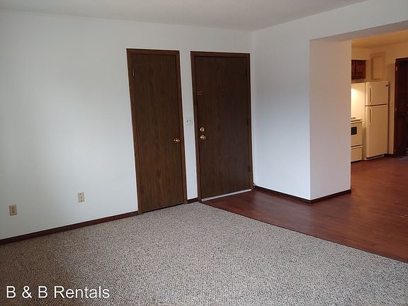 3rd image of 3022 Themis St APT B