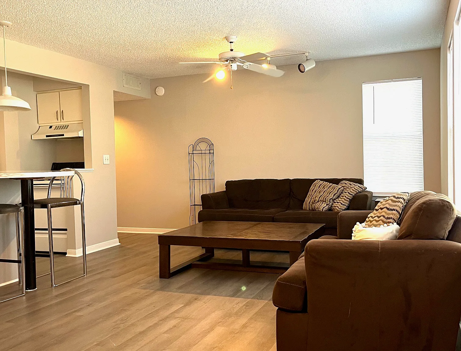 2601 SW Archer Rd C211 - 4 — Photo 3