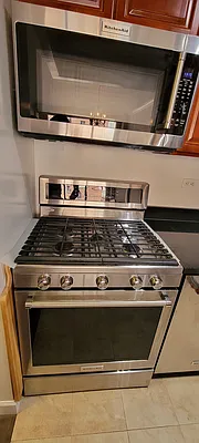 Rented by Plaza Real Estate Group | media 5