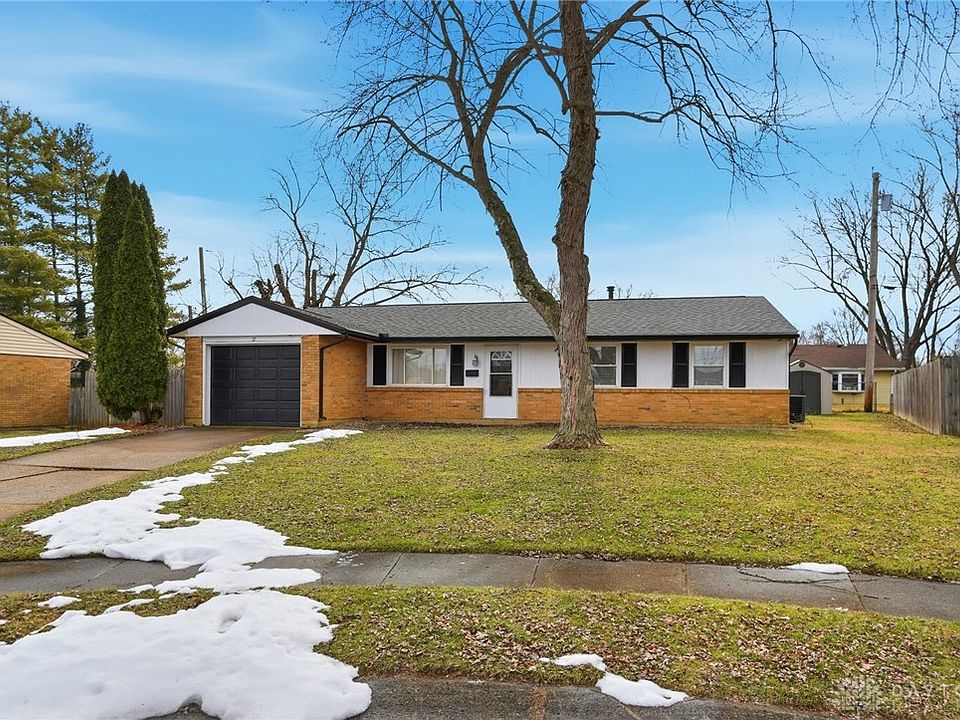 1st image of 17 Lawndale Ct