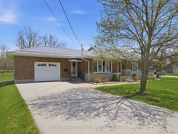 5th image of 958 Eldon Rd