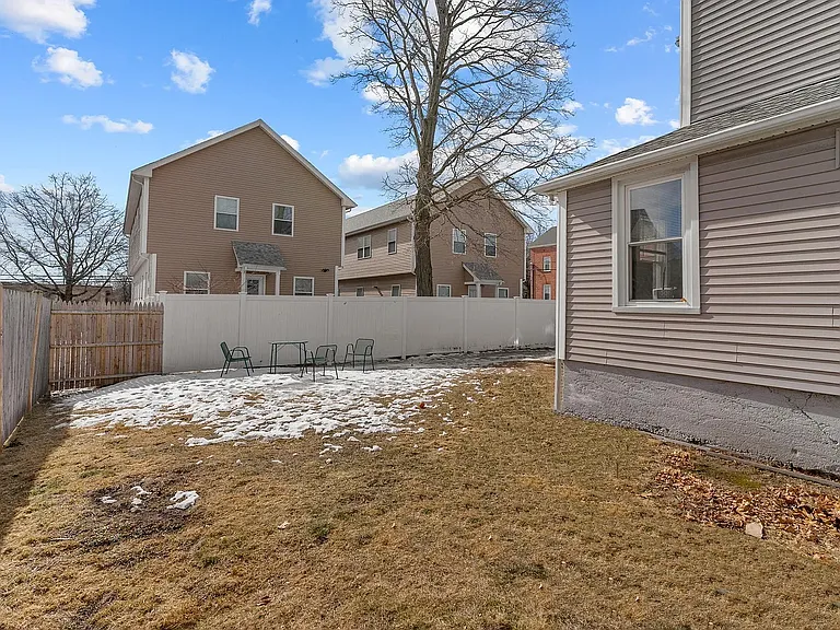223 Gano St #STREET3 — Photo 27