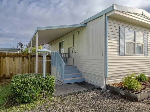 34774 Millard Rd Unit 4, Warren, OR 97053