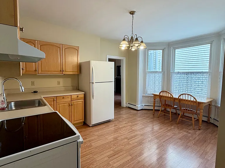 65 Race St #1 — Photo 4
