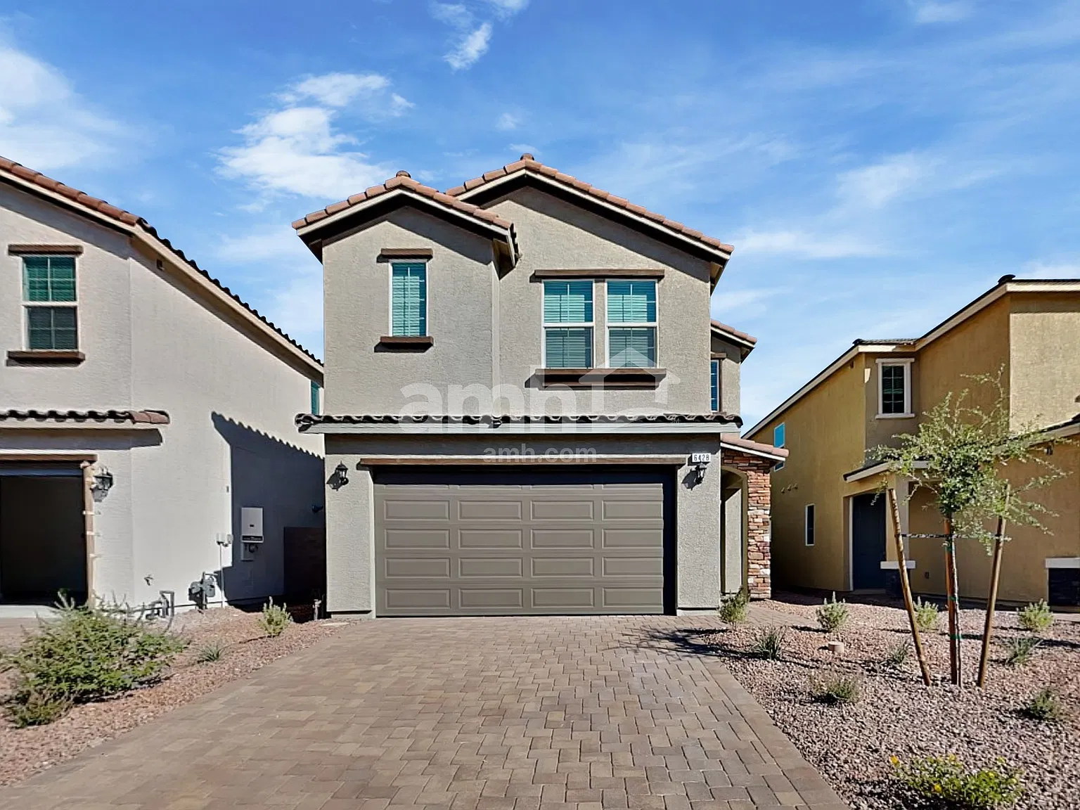 4 bed, 2.5 bath, 2144 sqft, $2,530 — Photo 1