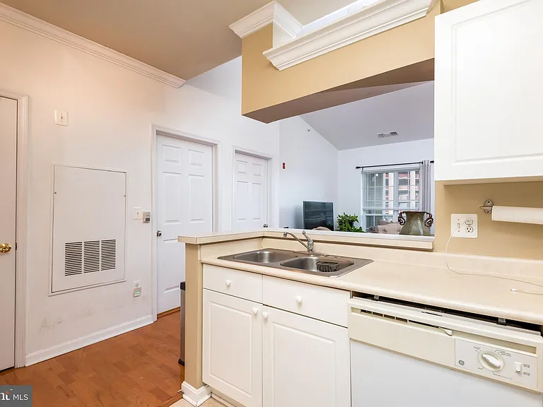 4551 Strutfield Ln #4419 — Photo 17
