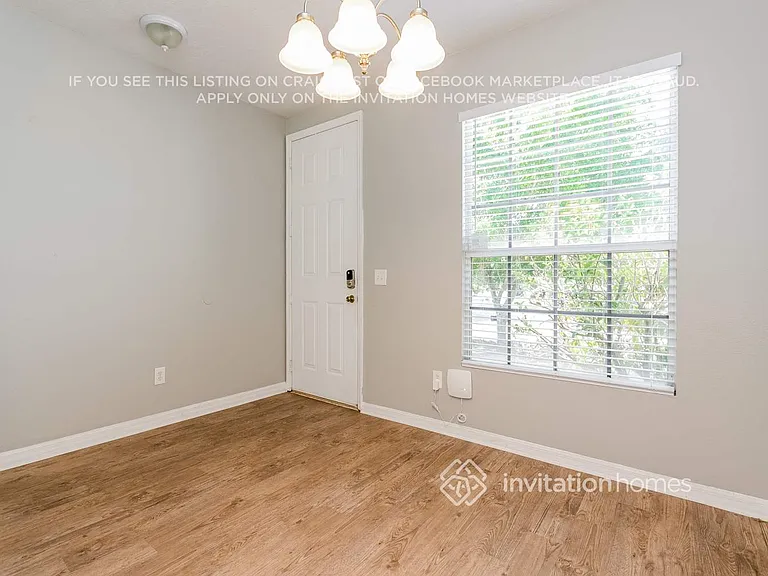 507 Madina Cir — Photo 8