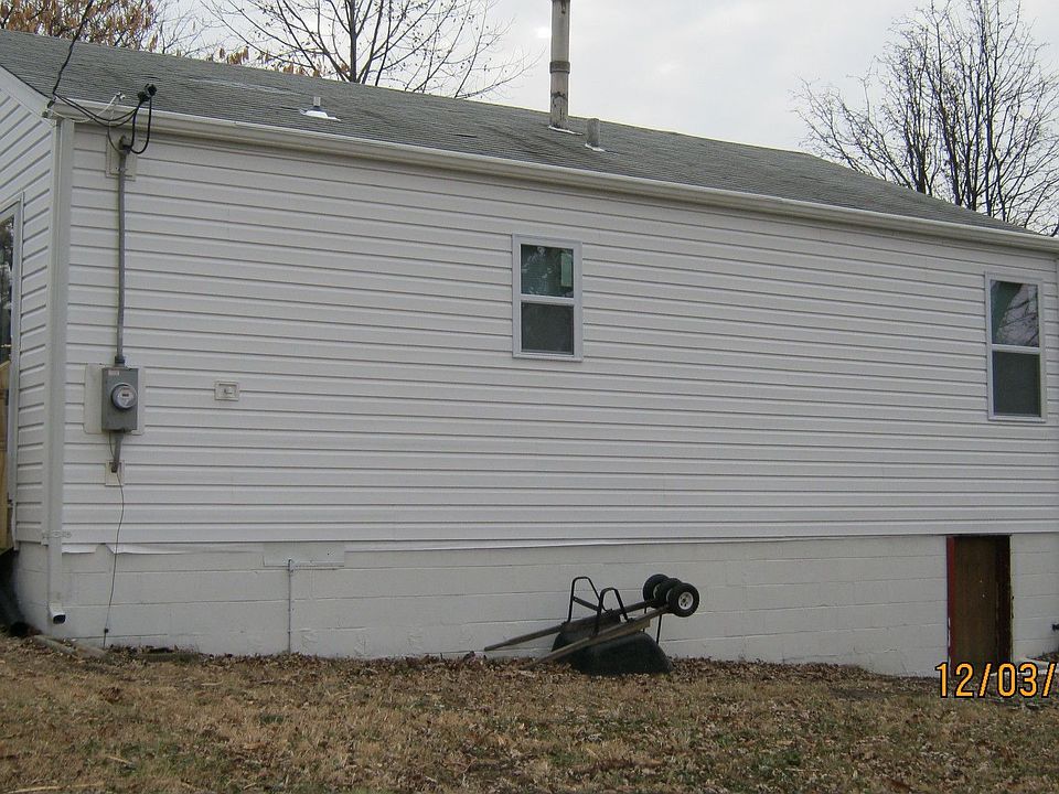 2nd image of 9113 Bobb Ave