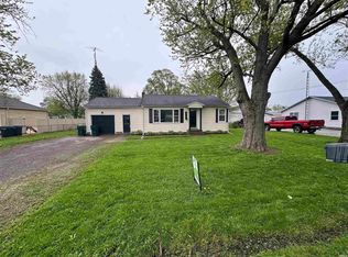 3310 N Cowing Park Ln, Muncie, IN 47304