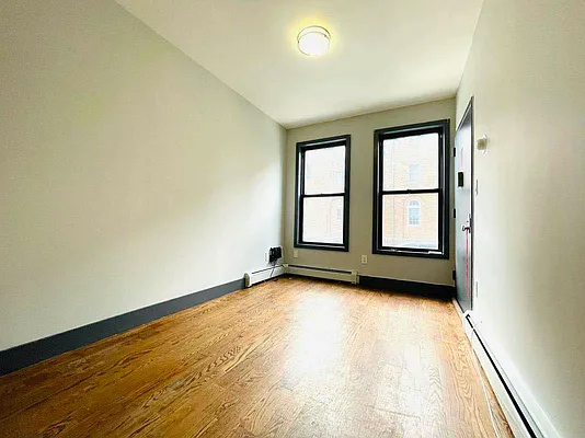 Rented by Blue Egg Realty Corp | media 17