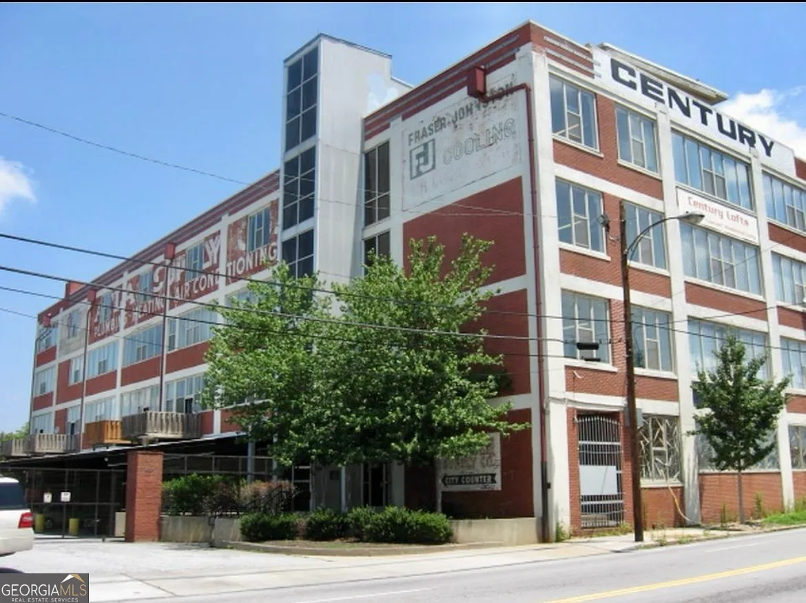 505 Whitehall St SW APT 206 photo 1