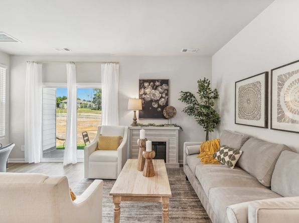 912 Highfield Way #912