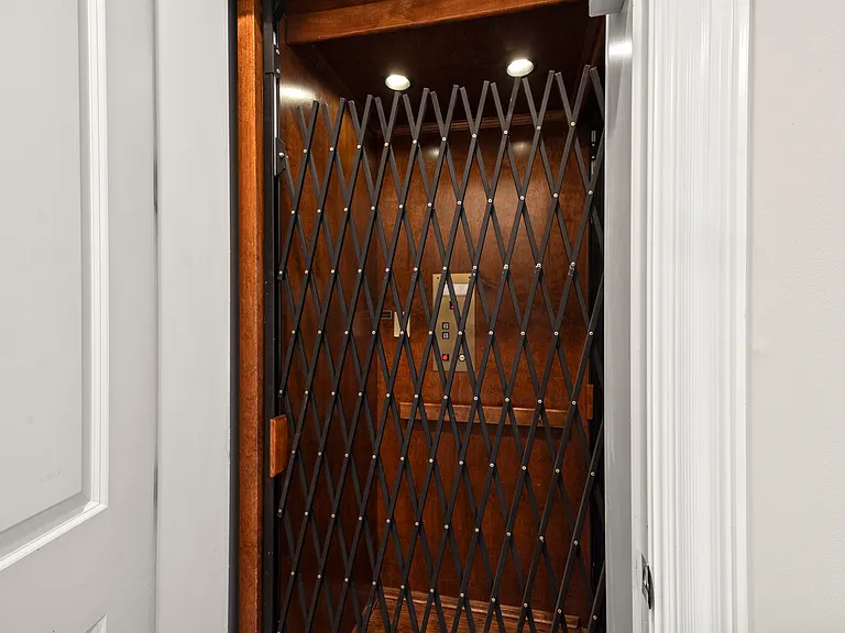 937 Travelers Ct — Photo 48