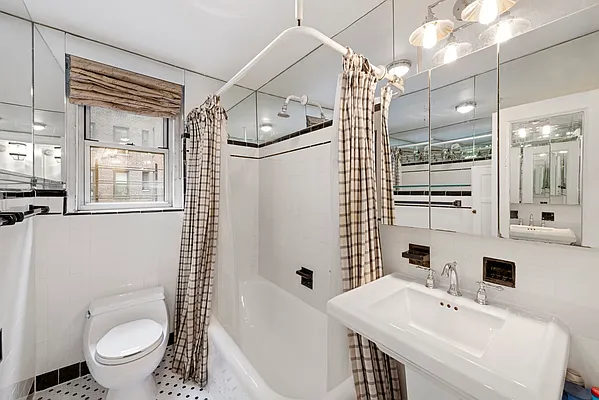 Sold by Compass | media 19