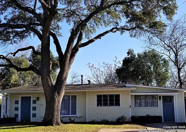 1st image of 426 Byrnes Dr