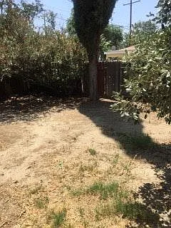 25982 Tamarisk Dr — Photo 12
