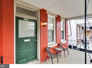 102 W Sharpnack St, Philadelphia, PA 19119