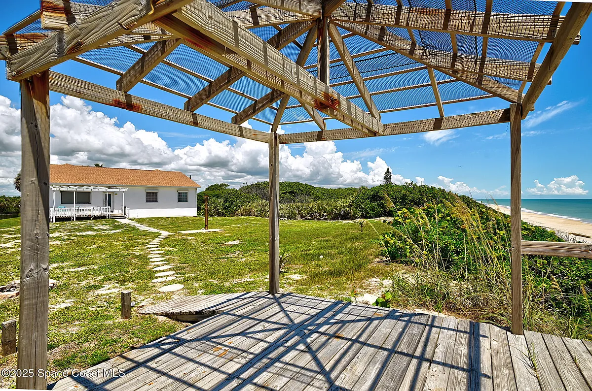 Building Photo - 8515 S Highway A1A