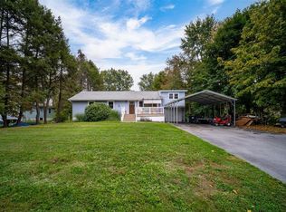 4 Tappan Dr, Monroe, NY 10950