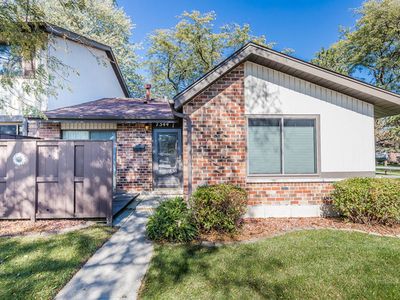 7344 Country Creek Way UNIT 1, Downers Grove, IL, 60516