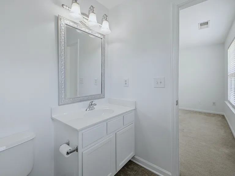 205 Azteca Dr — Photo 28