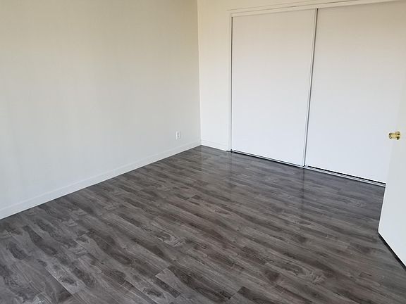 5th image of 12311 Chandler Blvd APT 10