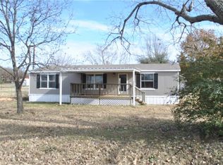 541 Oxbow Ct, Burleson, TX 76028