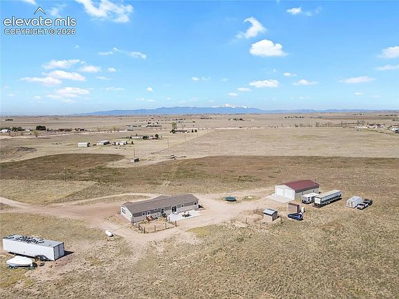 3rd image of 22280 Jones Rd
