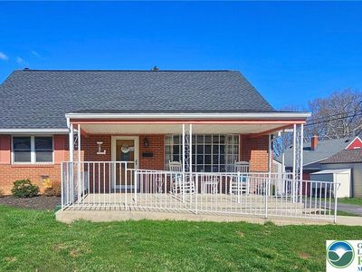 875 Poplar Rd, Hellertown, PA, 18055