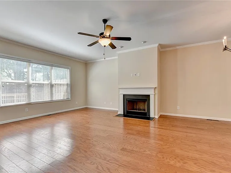 3292 Willow Oak Dr — Photo 4