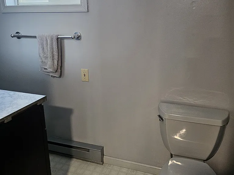 224 Laurel Dr — Photo 20