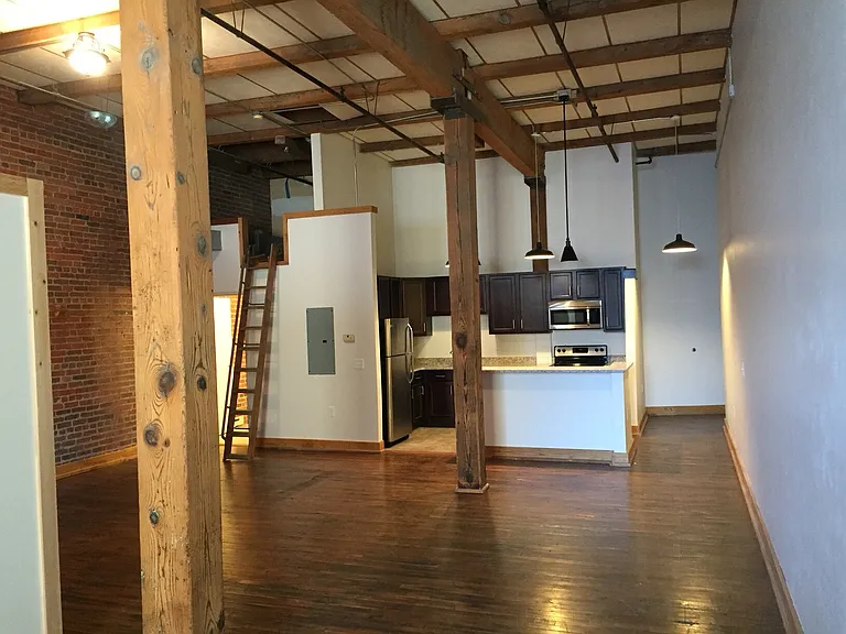 Lofts On Madison — Photo 18