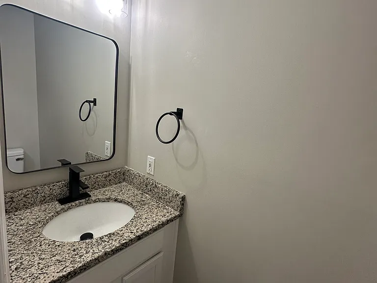 3730 Winborne Ln — Photo 6
